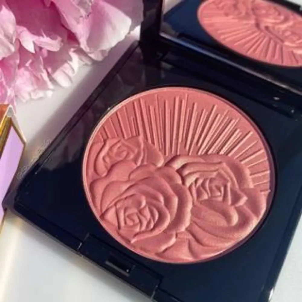 Pat Mcgrath Blush & Highlighter Palette Baby Pink, Peach, Champagne Shimmer